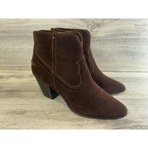 Frye Renee Seam Short Women Size 8.5 M  3472064 Brown Suede Booties Ankle Boot